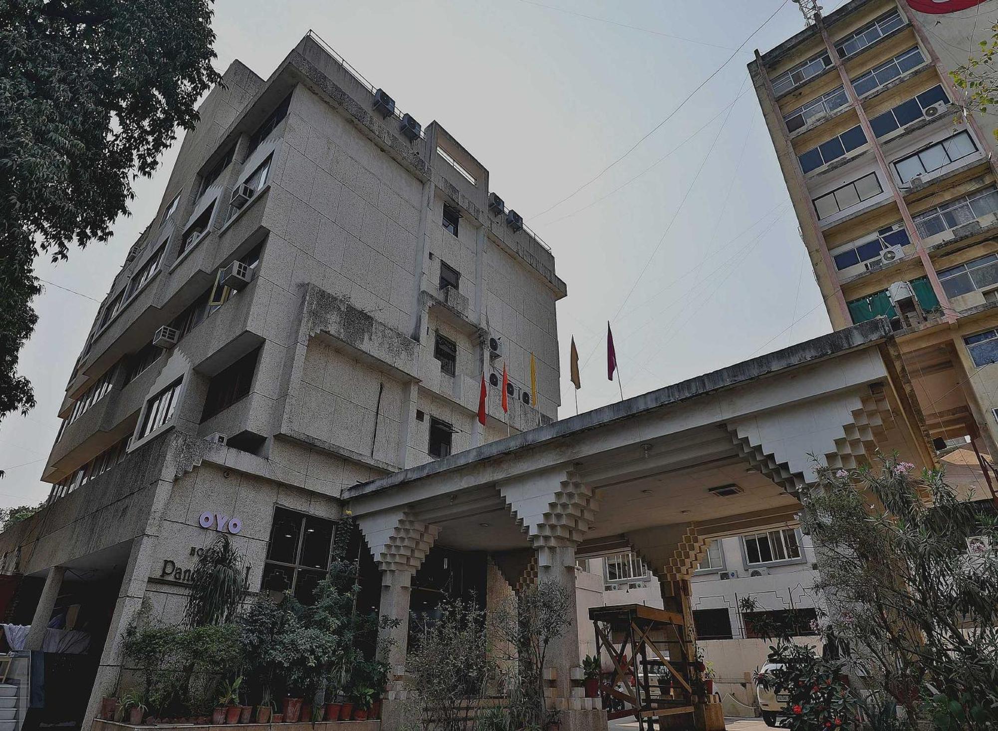 Collection O Hotel Panchsheel Vadodara Exterior photo